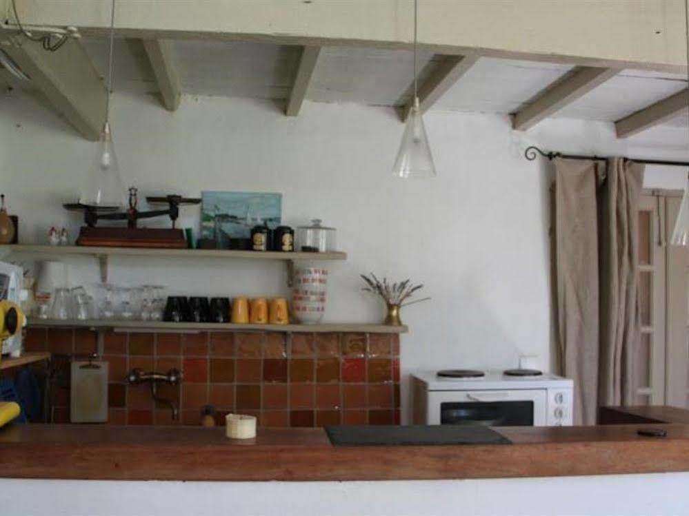 Le Mas Des Pins Mane (Alpes-de-Haute-Provence) Exterior foto